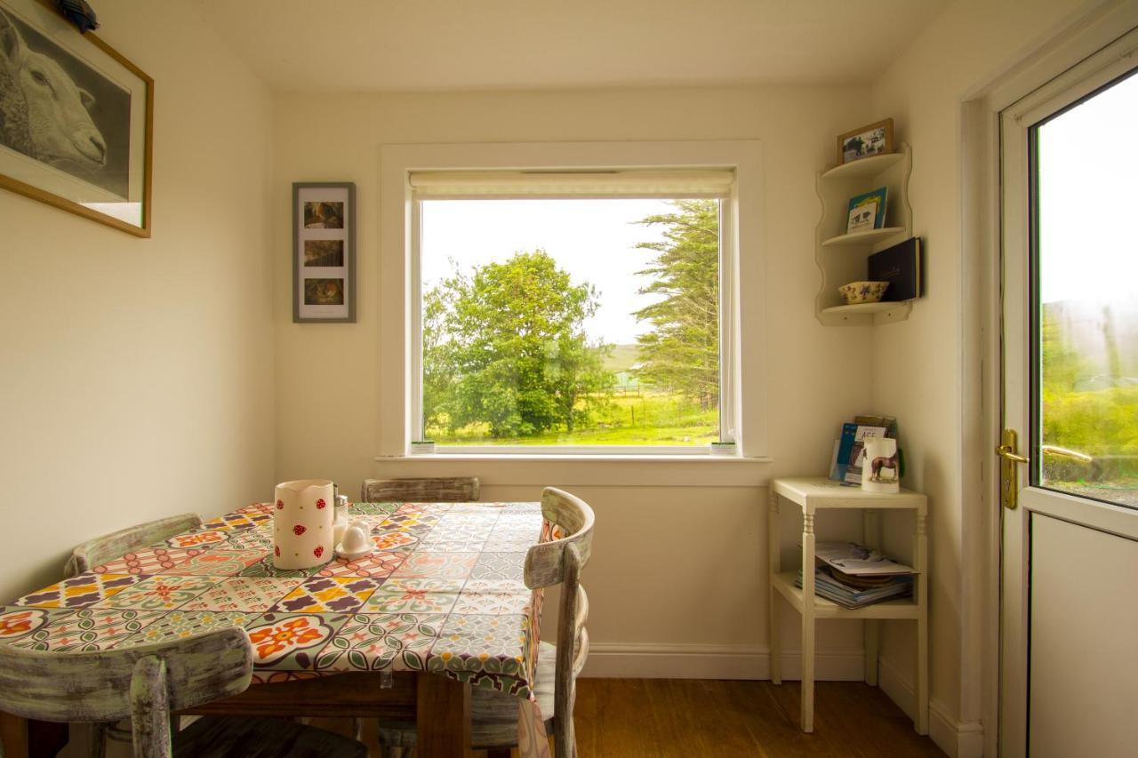 The Red Red Robin Cottage Portree Ngoại thất bức ảnh